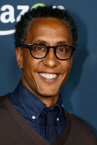 File:Andre Royo.jpg