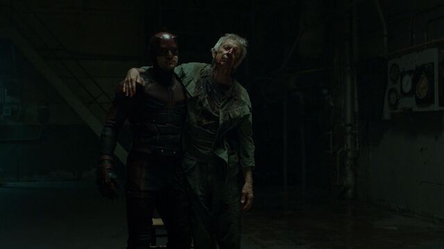 File:DaredevilRescuesStick-S2E12.jpg