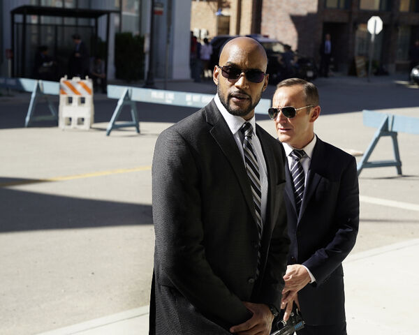 File:Agents of S.H.I.E.L.D. The Patriot BTS 7.jpg