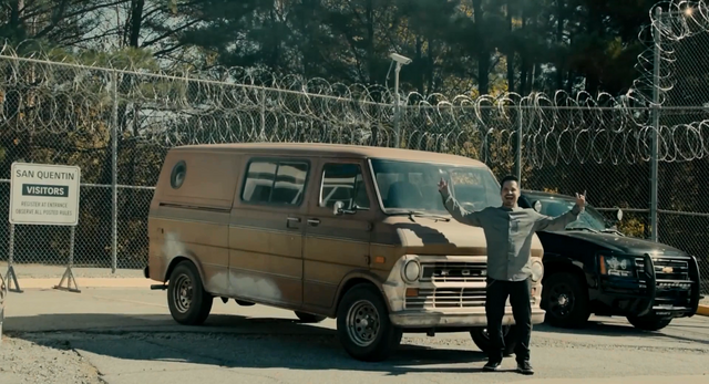 File:Luis and the Van 2.png