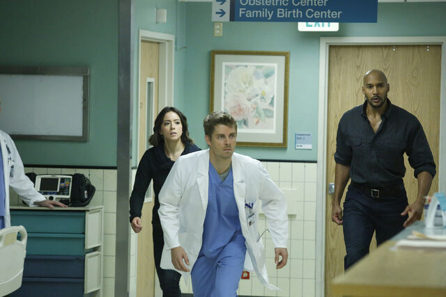 File:Agents-of-shield-season-3-photos-5.jpg