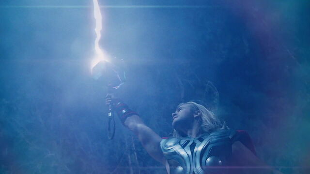 File:Thor Mjollnir.jpg