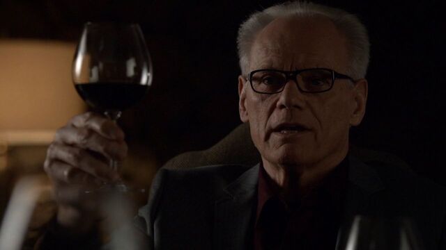 File:Octavian-Bloom-Raises-Glass.jpg
