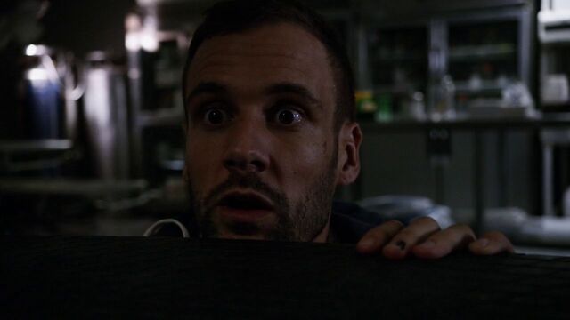 File:Hunter-Terrified.jpg