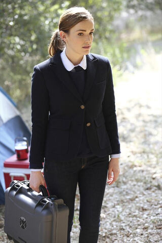 File:Jemma episode 7.jpg
