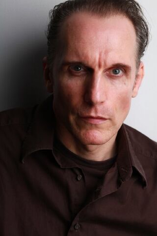 File:Julian Bleach.jpg