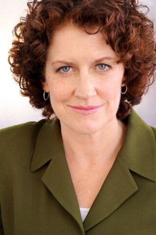 File:Mari Weiss.jpg