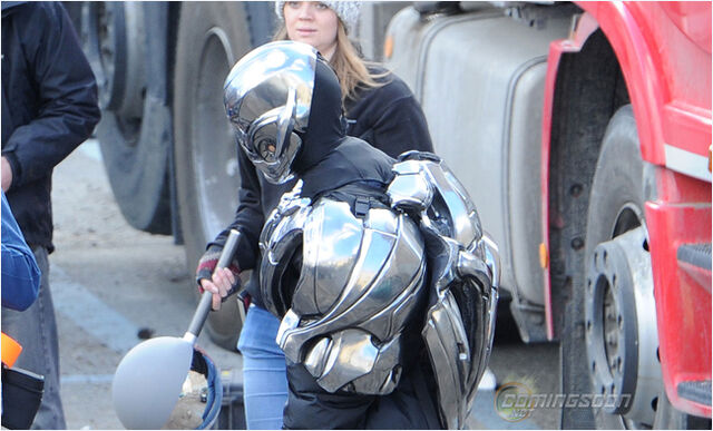 File:Ultron Set 8.jpg