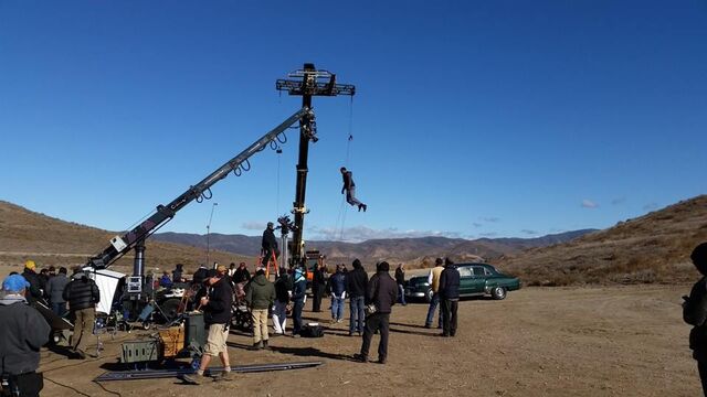 File:Behindthescenes2.jpg