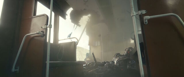 File:Ultron-CrashLanding.jpg
