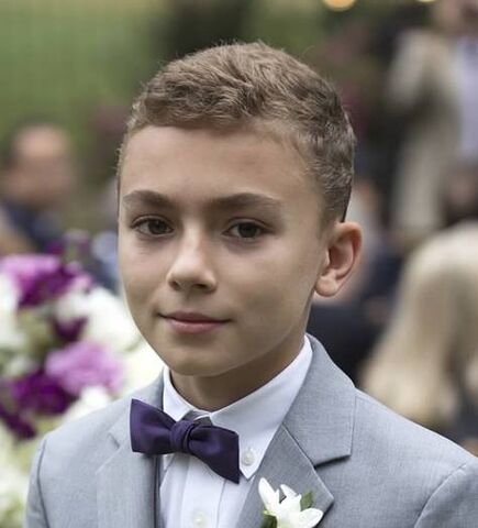 File:Parker Pape.jpg