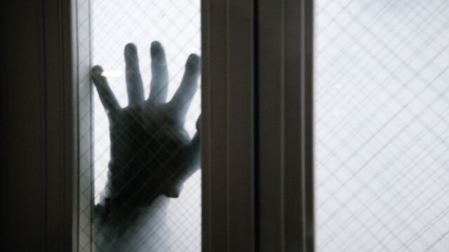 File:Lash-Hand.jpg