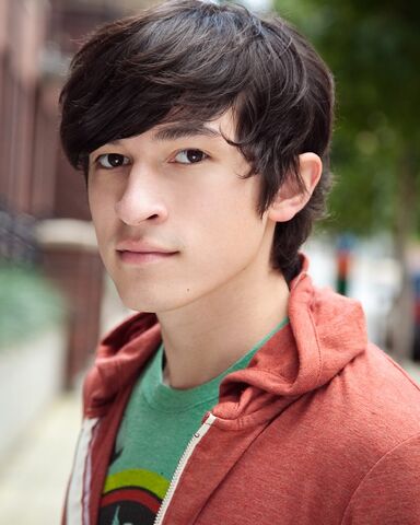 File:Aaron Landon.jpg