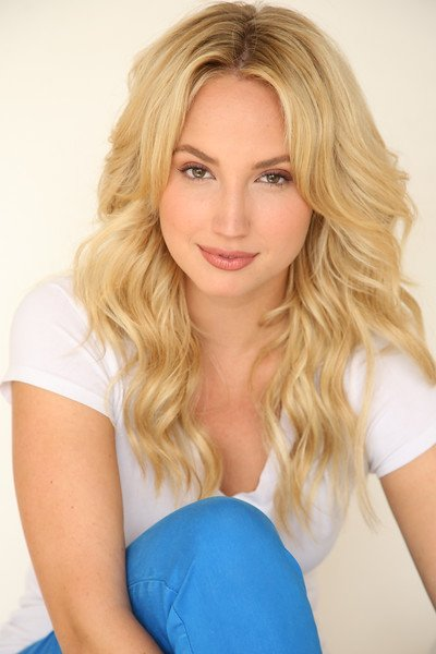 Molly McCook Nude Photos 9 Molly McCook Nude Photos 30
