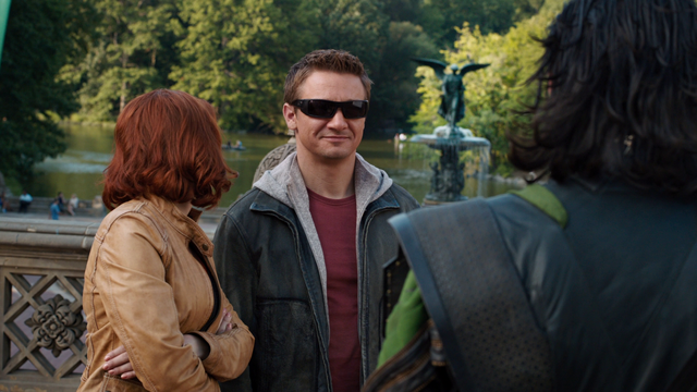 File:BlackWidowHawkeyeSmirk-Avengers.png