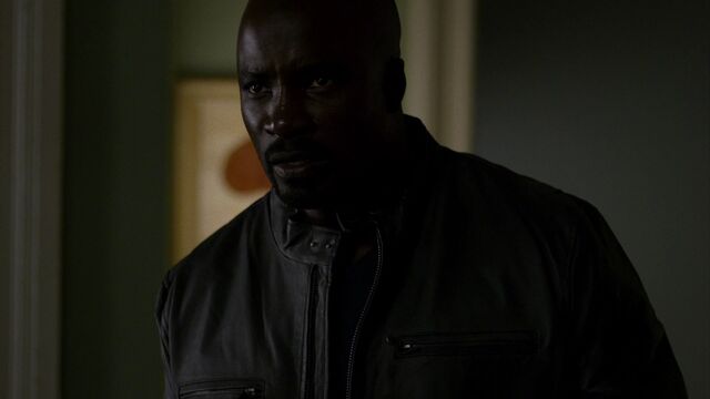 File:LukeWorried.jpg