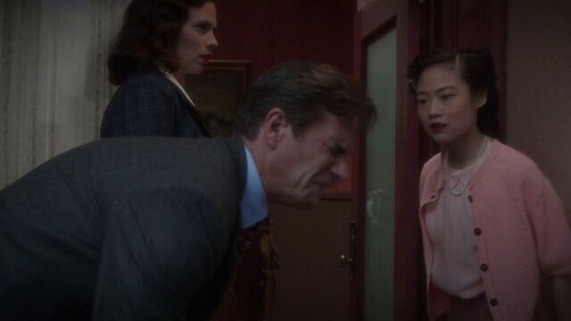 File:Edwin-Jarvis-Slapped.jpg
