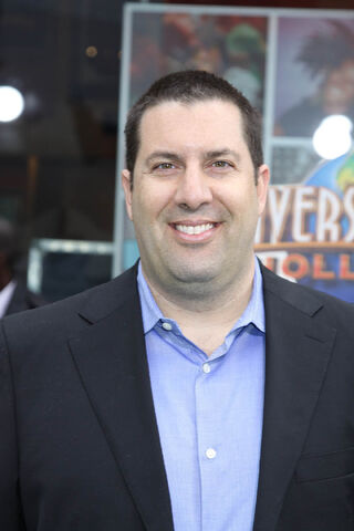 File:Christopher Lennertz.jpg