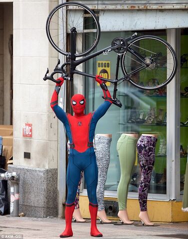 File:Spider-Man HC BTS 1.jpg
