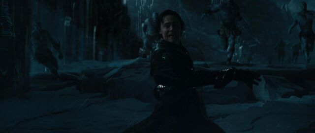 File:LokivsFrostGiants-KnifeThrow.jpg