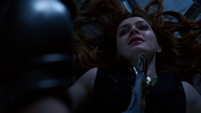 File:Lorelei-DefeatedBySif.jpg