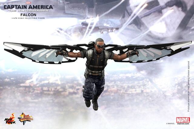 File:Falcon Hot Toy 8.jpg