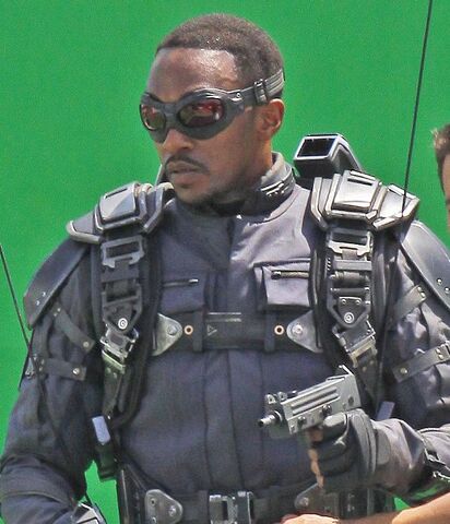 File:Anthonymackie01may1304.jpg