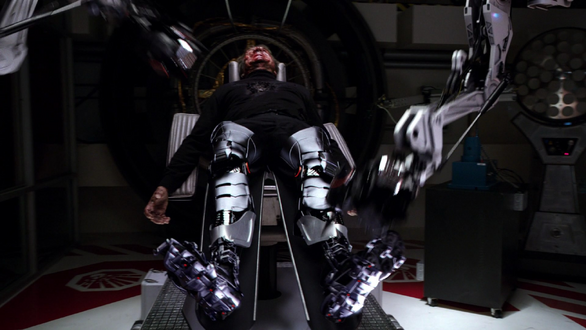 File:Cybertek Prosthetic Legs.png