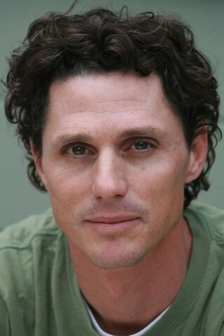 File:Todd Schneider.jpg