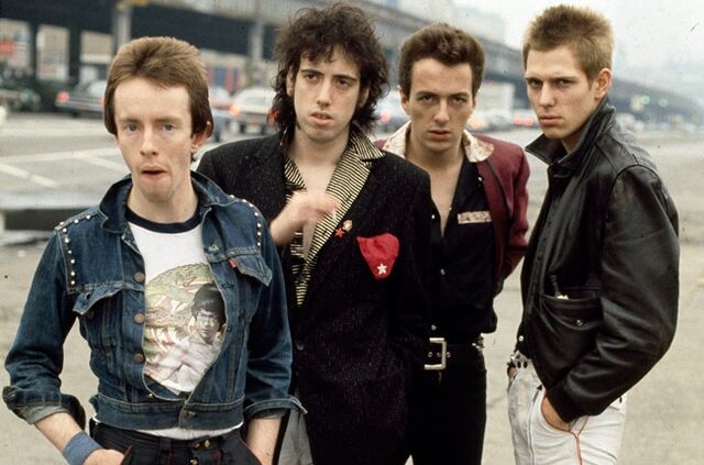 File:The Clash.jpg