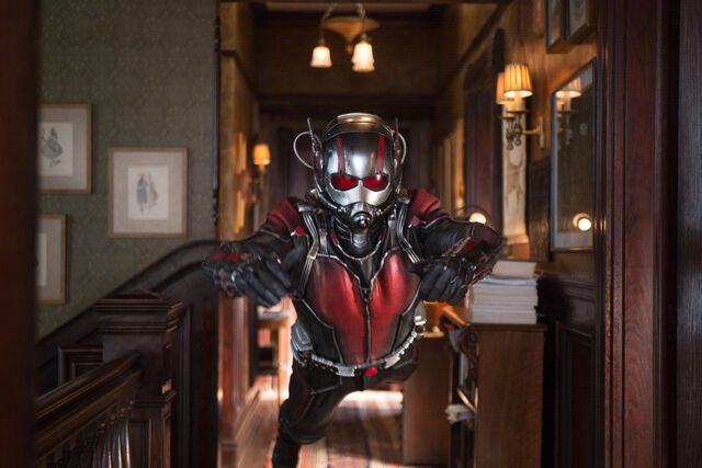 File:Ant-Man 07.jpg