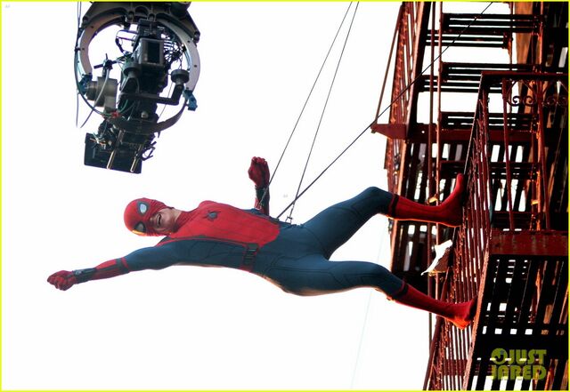 File:Tom-holland-performs-his-own-spider-man-stunts-on-nyc-fire-escape-06.jpg