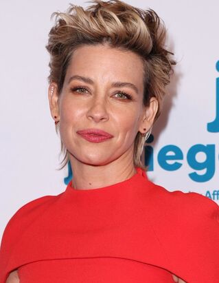 File:Evangeline Lilly.jpg