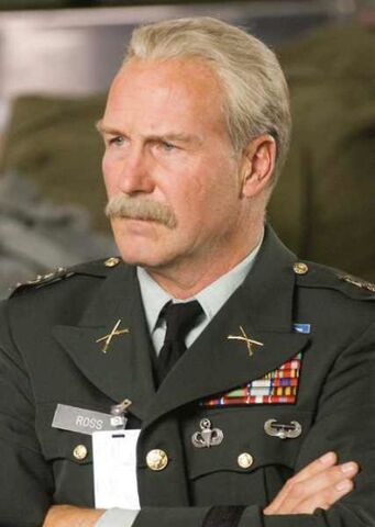 File:William hurt-373x525.jpg