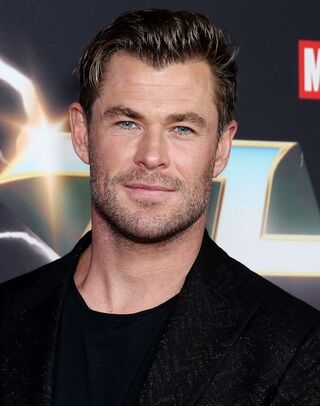 File:Chris Hemsworth.jpg