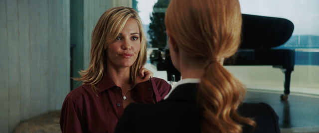 File:ChristineEverhart3-IM.png
