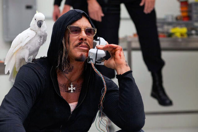 File:Mickey-Rourke-as-Ivan-Vanko-Whiplash-in-Iron-Man-2.jpg