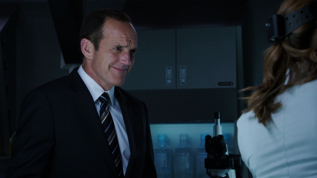 File:Coulson1-AoSHub.png