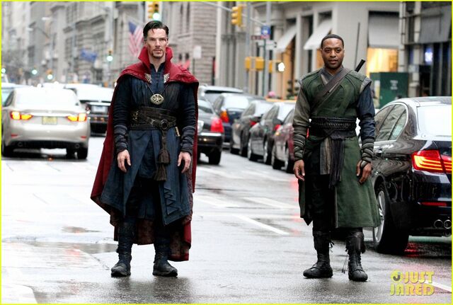 File:Doctor Strange Filming 22.jpg