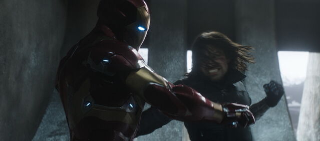 File:Winter-soldier-sebastian-stan-161656.jpg
