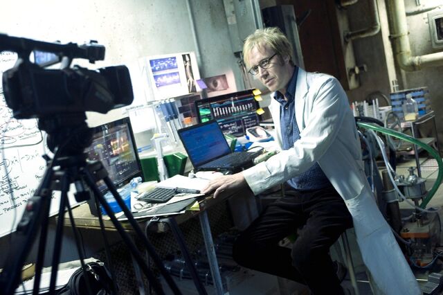 File:Curt Connors TASM.jpg