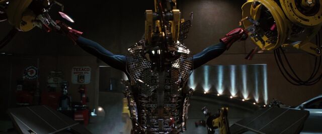File:Iron-man1-movie-screencaps.com-8969.jpg