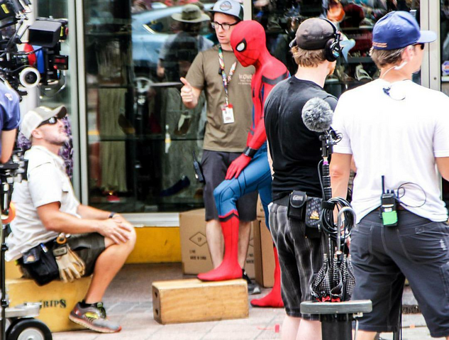 File:Spider-Man - Homecoming-Filming-Pic4.png