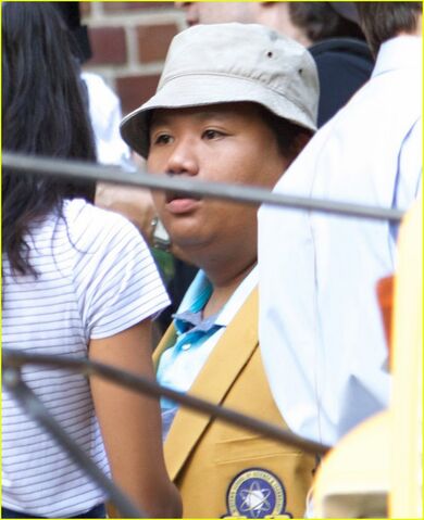 File:Tom-holland-spotted-on-spider-man-set-with-newcomer-jacob-batalon-04.jpg