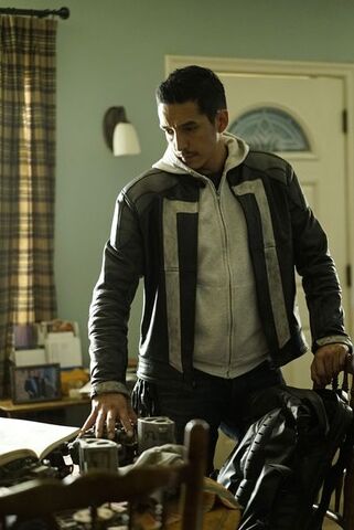 File:AoS-S4-E3-12.jpeg