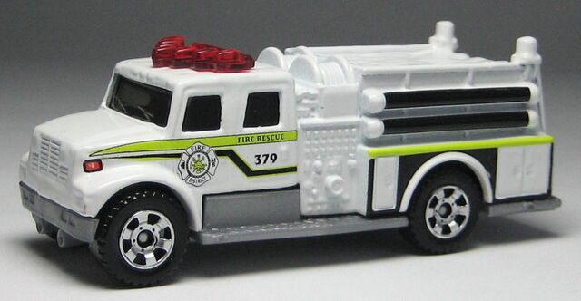 File:0959-PumperWhite.jpg