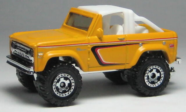 File:72 ford bronco yellow.jpg
