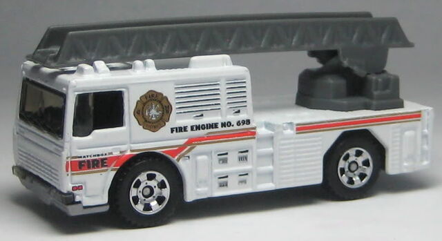 File:09FireFireEngine.jpg