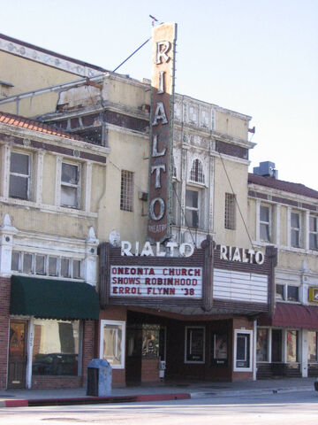 File:MovietheaterFairOaksbigview.jpg