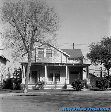 File:Taylorhome.jpg